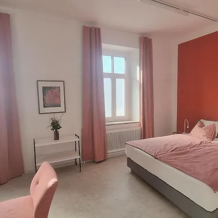 Appartement Charlotte - *