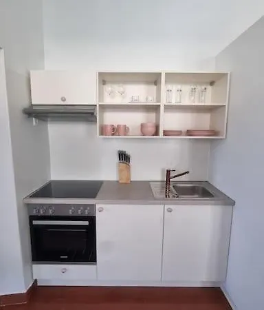 Charlotte - Apartment *
